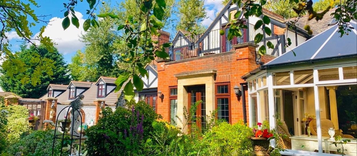 The Stanwick Hotel Exterior foto